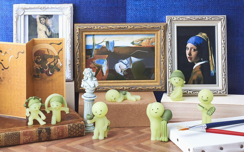 SMISKI Museum Series - Little Charm